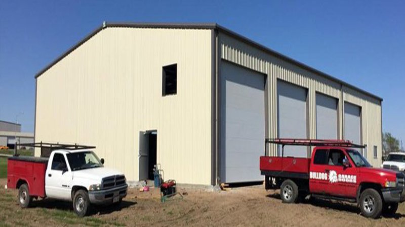 The Benefits of Hiring Professional Garage Door Services in Lincoln, NE